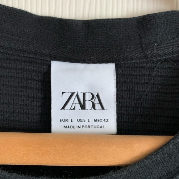 Zara 💯% Cotton Unisex Black Top Shirt Size Large - Picture 11 of 11